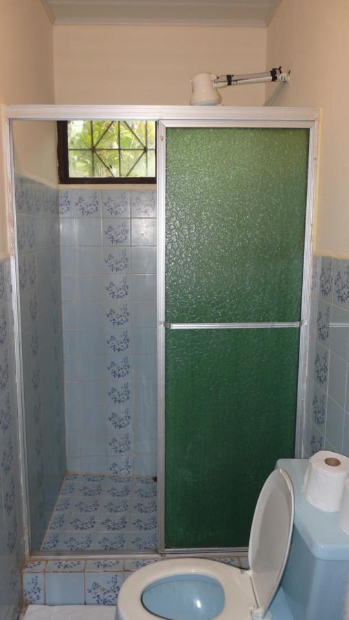 Hotel Arboleda Quepos Bagian luar foto